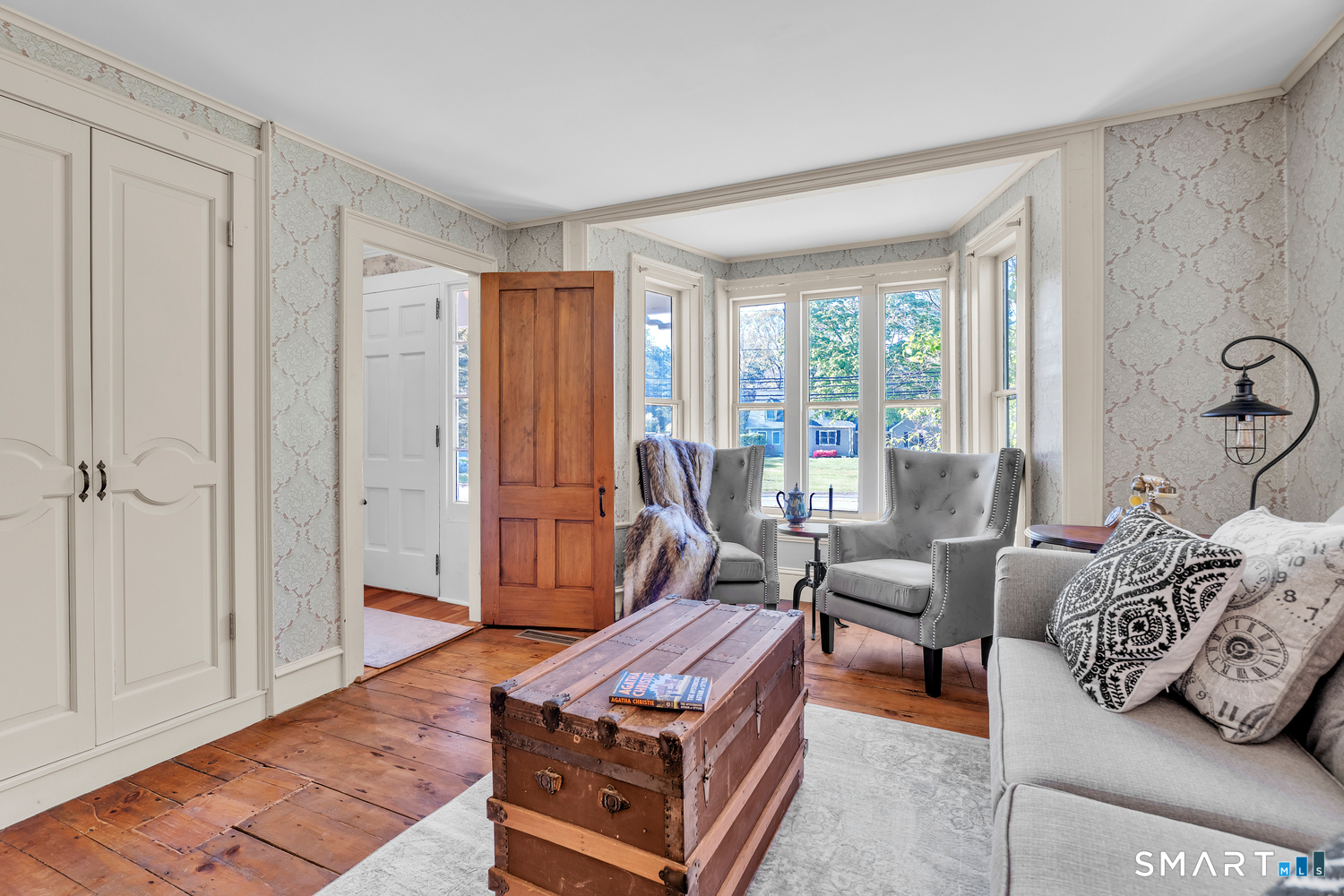 215 Walnut Street Putnam, CT 06260 - Photo 12 of 39