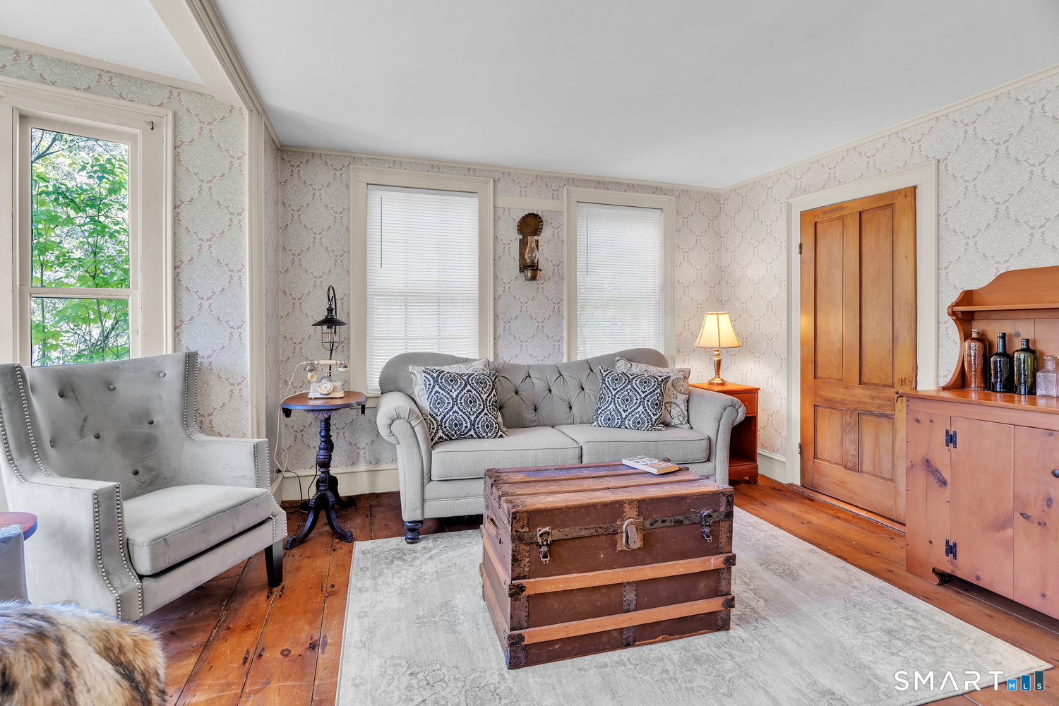 215 Walnut Street Putnam, CT 06260 - Photo 13 of 39