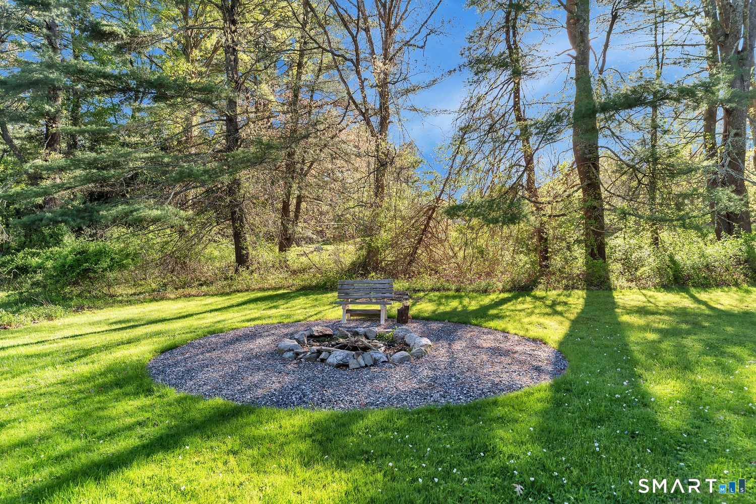215 Walnut Street Putnam, CT 06260 - Photo 29 of 39