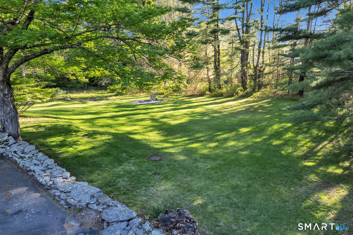 215 Walnut Street Putnam, CT 06260 - Photo 36 of 39