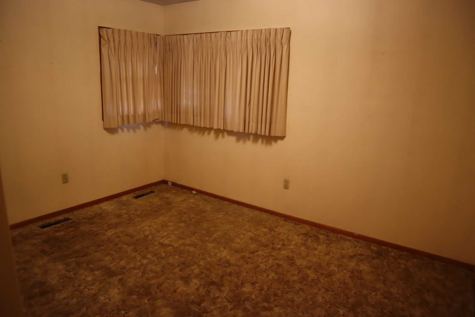 113 Stephens Avenue Walnut, IL 61376 - Photo 7 of 15 Gallery Image 7