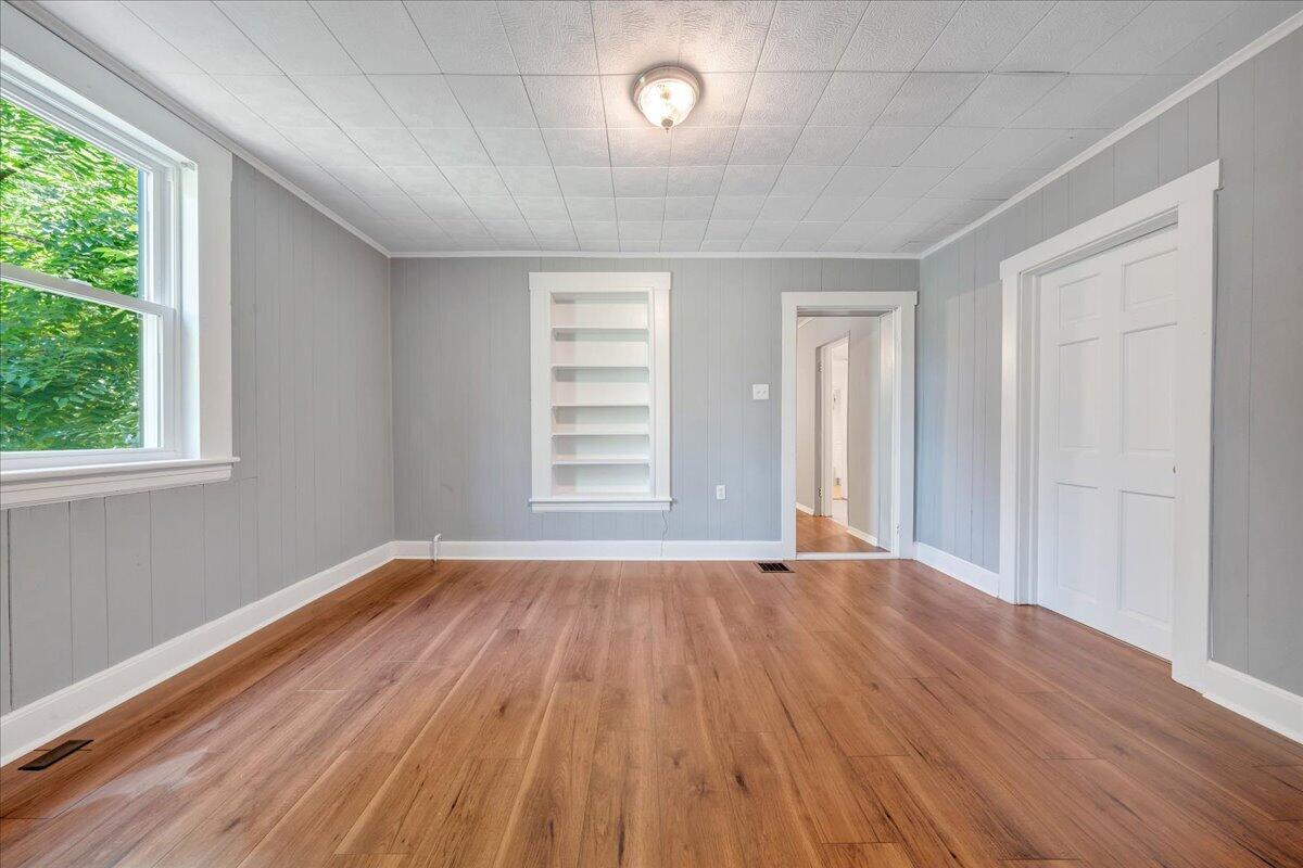 4331 Yellow Mountain Road Roanoke, VA 24014 - Photo 6 of 32 06-MIB01691