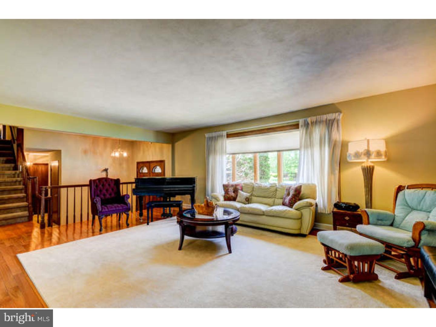 23 Stratton Drive Hamilton, NJ 08690 - Photo 2 of 25 Gallery Image 2