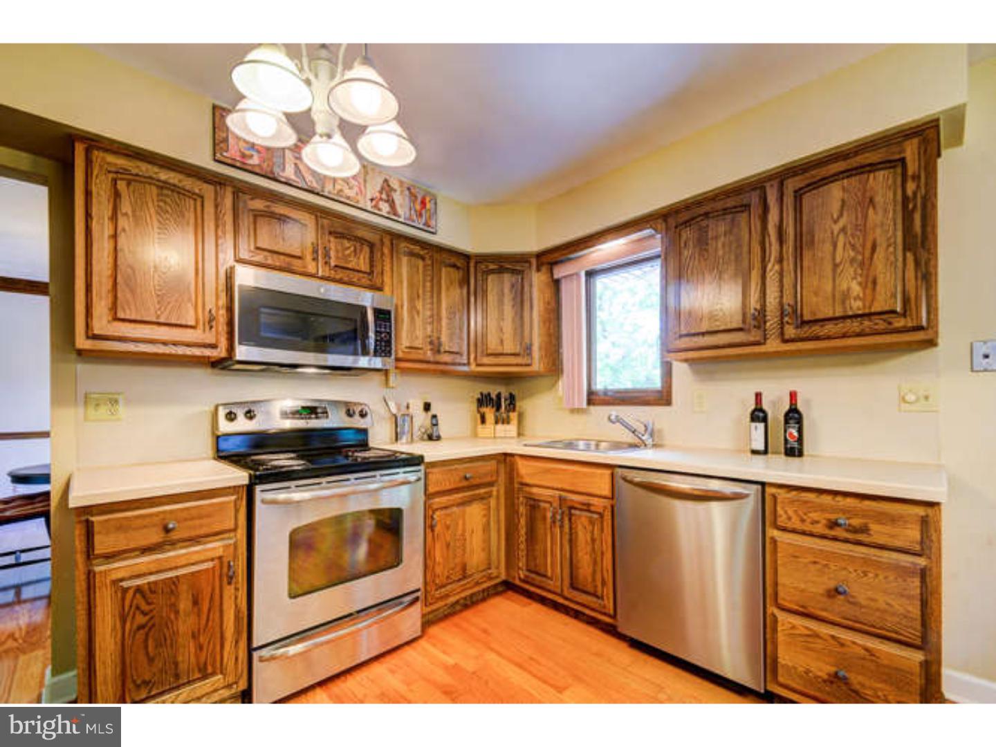 23 Stratton Drive Hamilton, NJ 08690 - Photo 13 of 25 Gallery Image 13