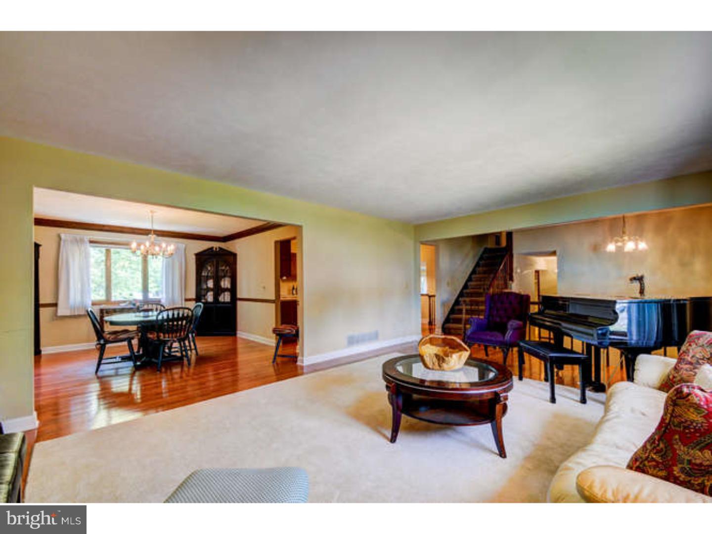 23 Stratton Drive Hamilton, NJ 08690 - Photo 3 of 25 Gallery Image 3