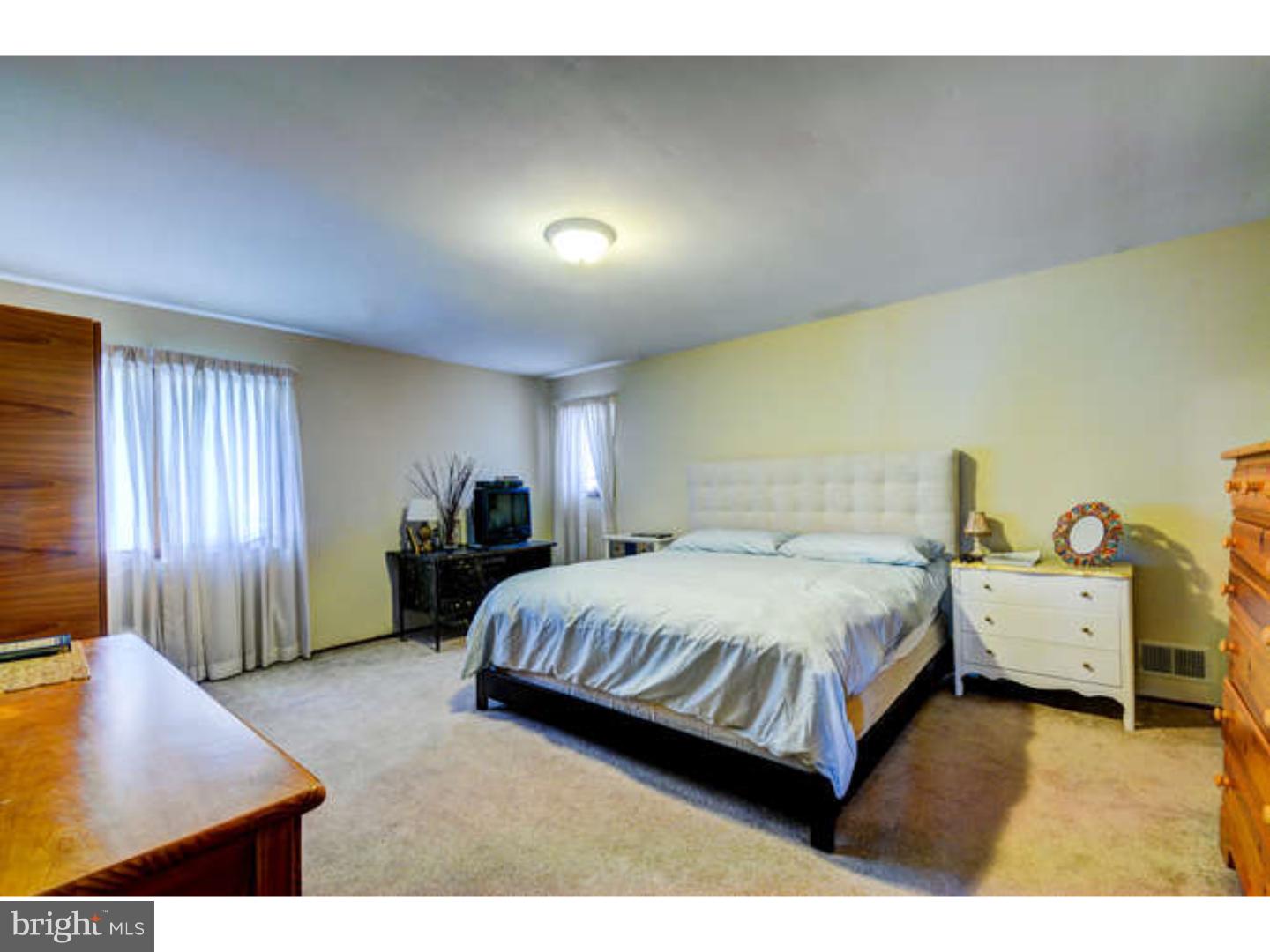 23 Stratton Drive Hamilton, NJ 08690 - Photo 21 of 25 Gallery Image 21