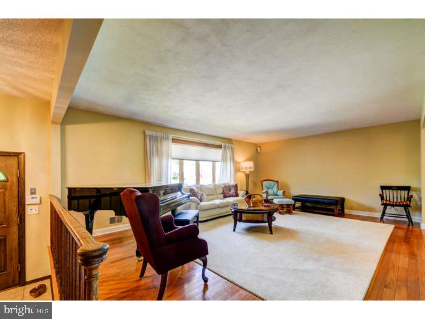 23 Stratton Drive Hamilton, NJ 08690 - Photo 6 of 25 Gallery Image 6
