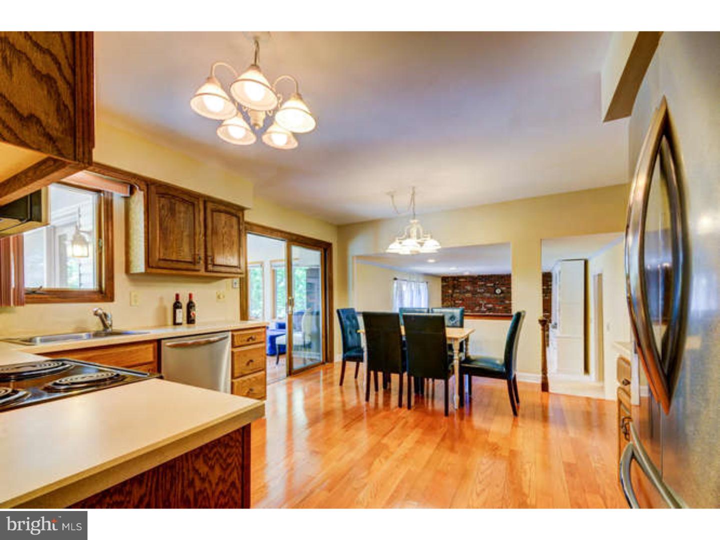 23 Stratton Drive Hamilton, NJ 08690 - Photo 10 of 25 Gallery Image 10