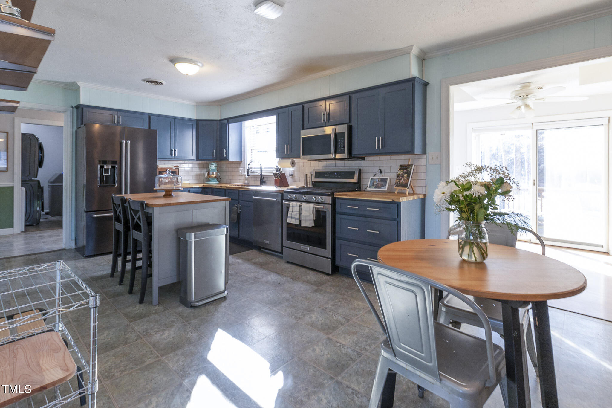 11382 Gaskill Farm Road Whitakers, NC 27891 - Photo 4 of 43 17