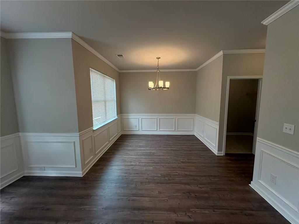 2471 Hanover Woods Road Lithonia, GA 30058 - Photo 5 of 22