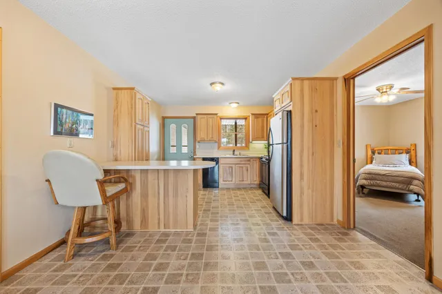 $895,000 | 38611 Co Highway 35, Waubun, MN 56589