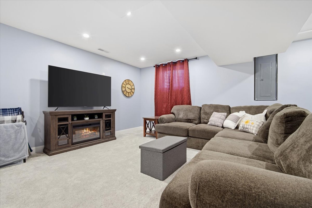 2884 Benson Lane Normal, IL 61761 - Photo 7 of 19