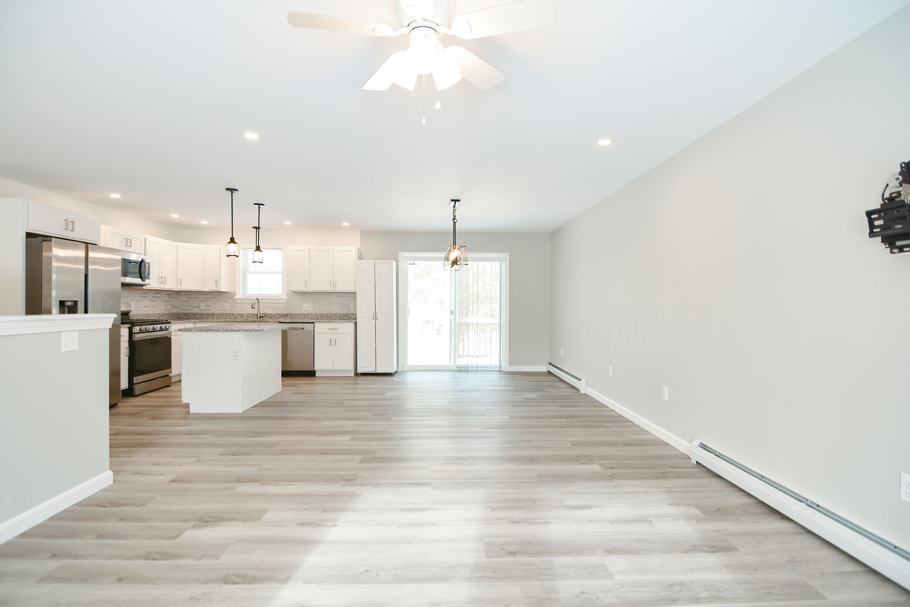 269 North Rochester Road Lebanon, ME 04027 - Photo 6 of 32 DBT_5750