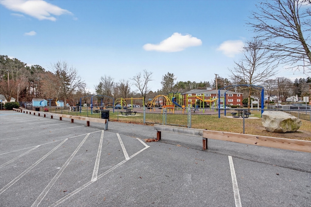 881 Main Street, Unit 9 Walpole, MA 02081 - Photo 20 of 23 a view of a basketball court