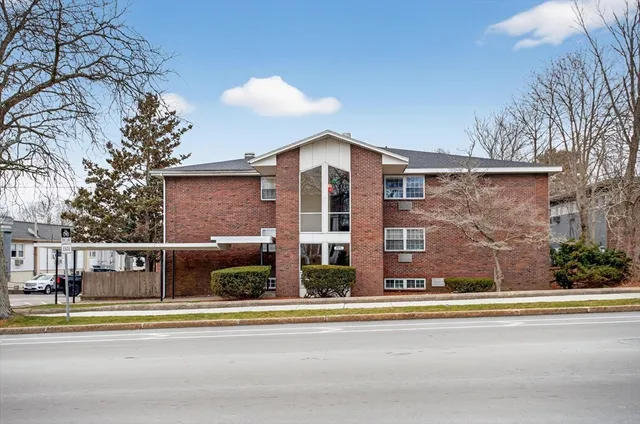 $295,000 | 881 Main Street, Unit 9, Walpole, MA 02081