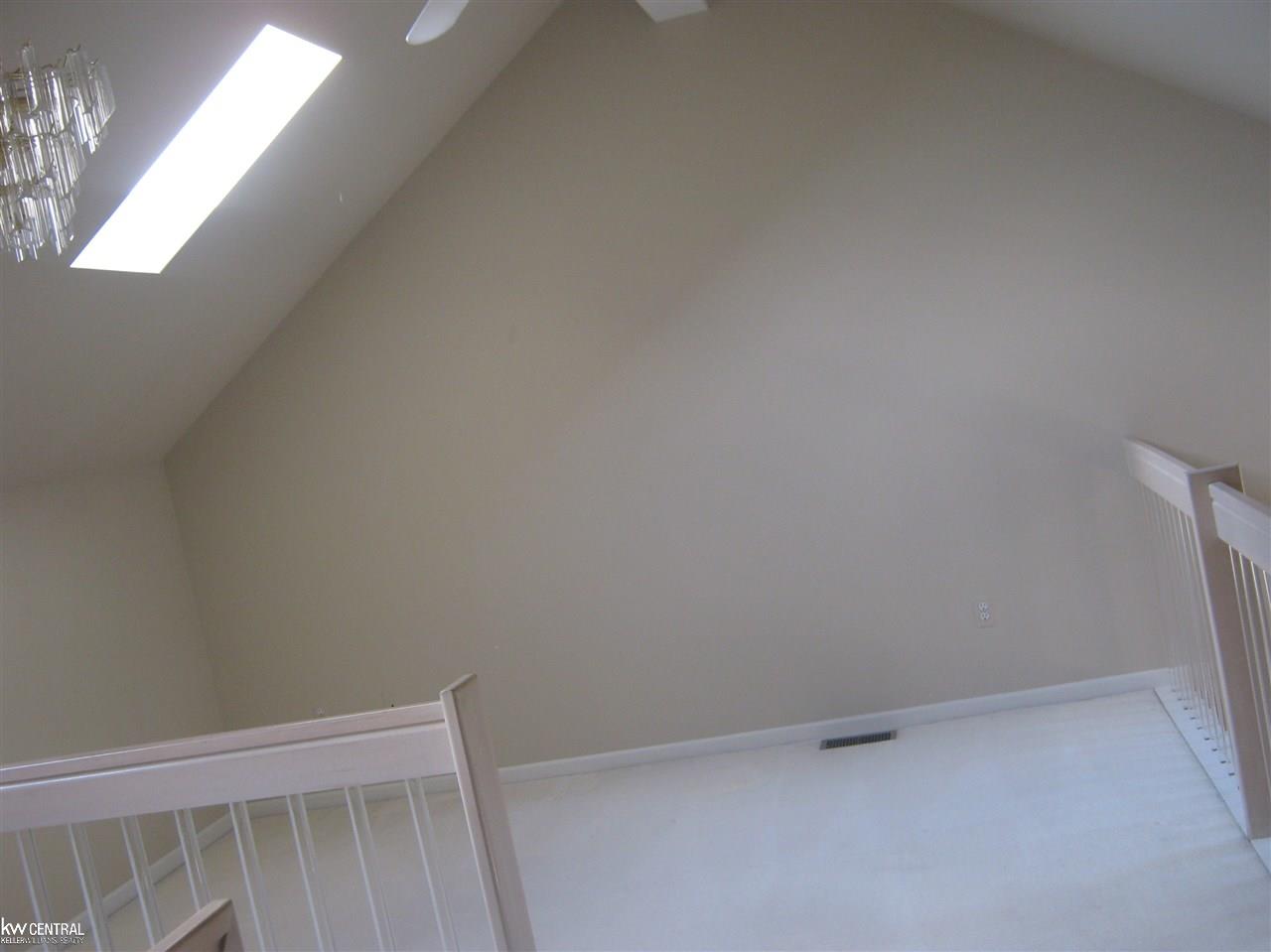 33788 Pine Ridge Drive West Fraser, MI 48026 - Photo 29 of 32 31303005-31.JPG