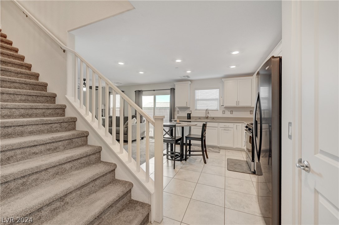 371 Rosefinch Street Henderson, NV 89012 - Photo 8 of 50