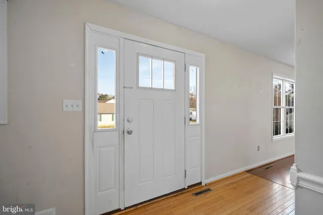 $2,450 | 21443 Hillary Court, Lexington Park, MD 20653