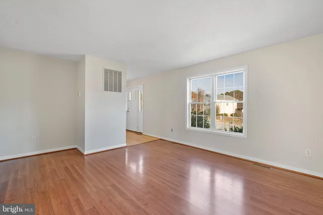 $2,450 | 21443 Hillary Court, Lexington Park, MD 20653