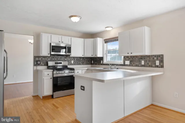 $2,450 | 21443 Hillary Court, Lexington Park, MD 20653