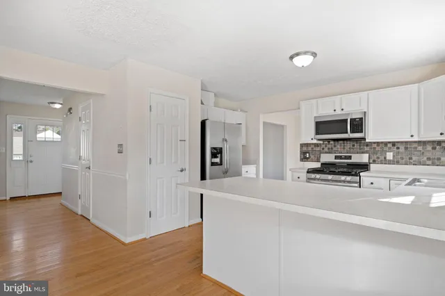 $2,450 | 21443 Hillary Court, Lexington Park, MD 20653