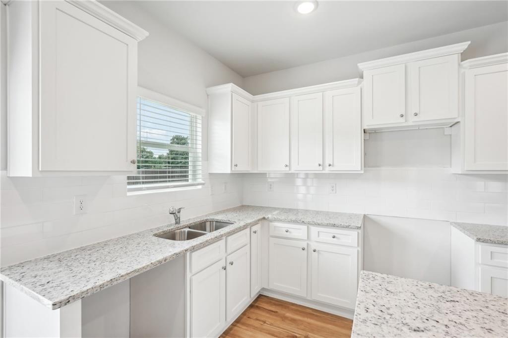 3010 Viewpark Circle Conyers, GA 30013 - Photo 13 of 39