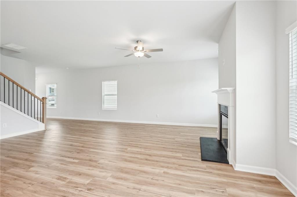 3010 Viewpark Circle Conyers, GA 30013 - Photo 10 of 39