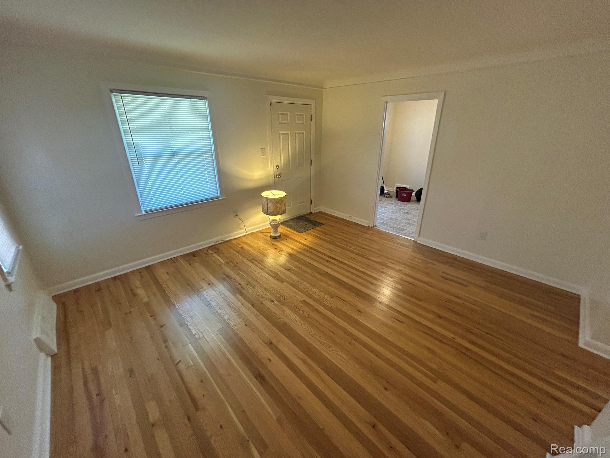 21970 Moross Road Grosse Pointe, MI 48236 - Photo 3 of 21 IMG_2590.JPG