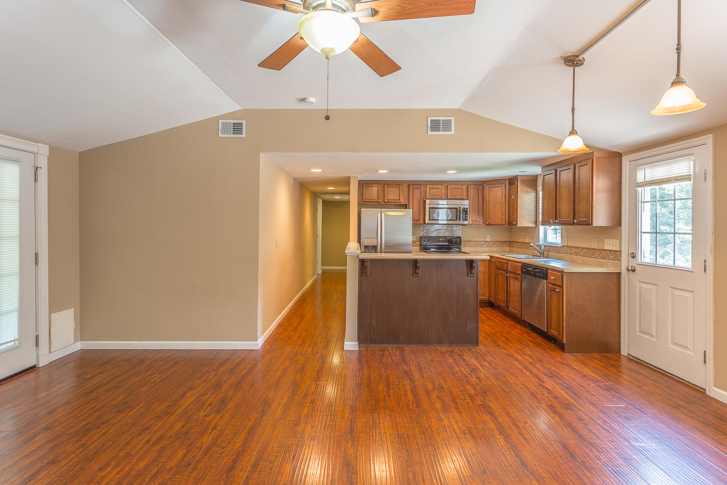 8828 Igou Gap Road Chattanooga, TN 37421 - Photo 14 of 60 8828 Igou Gap-40