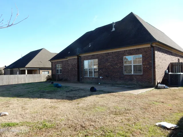 $248,900 | 406 Robin Cove, Senatobia, MS 38668