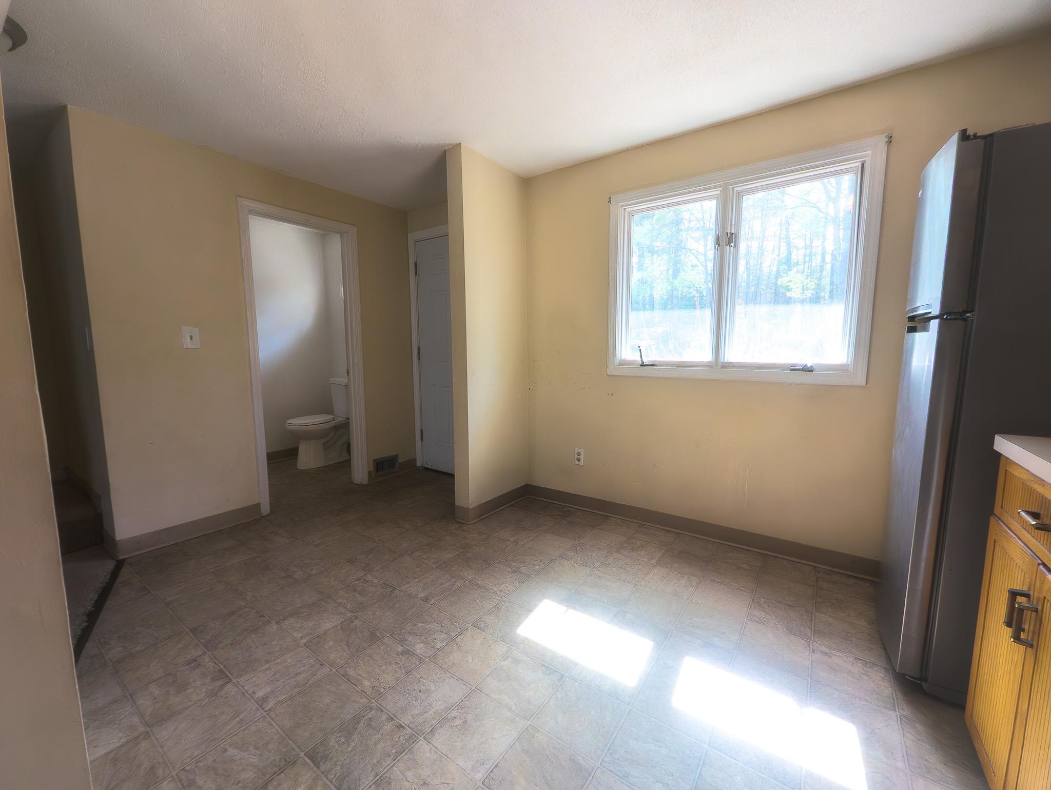 56 Merrimack Drive Merrimack, NH 03054 - Photo 7 of 26