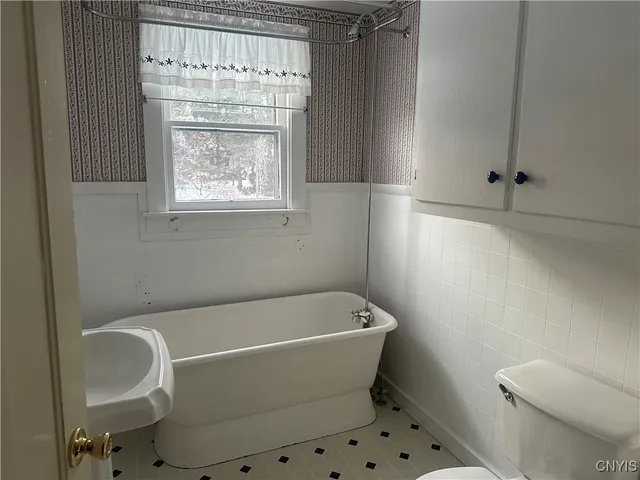 $4,000 | 30 Pearl Street, New Hartford, NY 13413