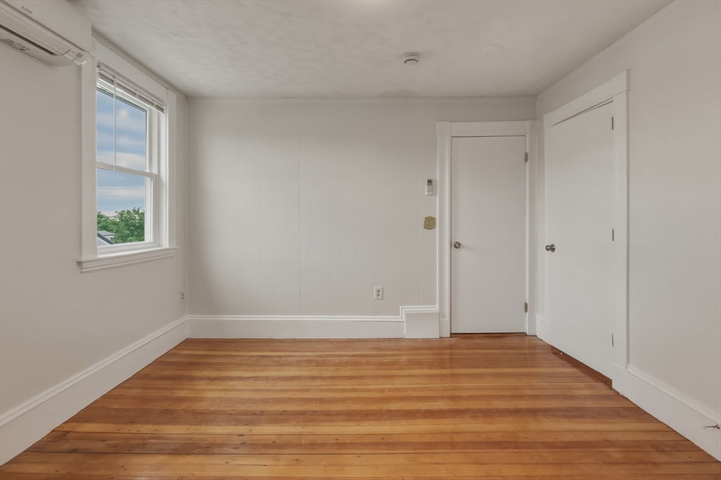 14 Magnolia Square, Unit 3 Boston, MA 02125 - Photo 16 of 20