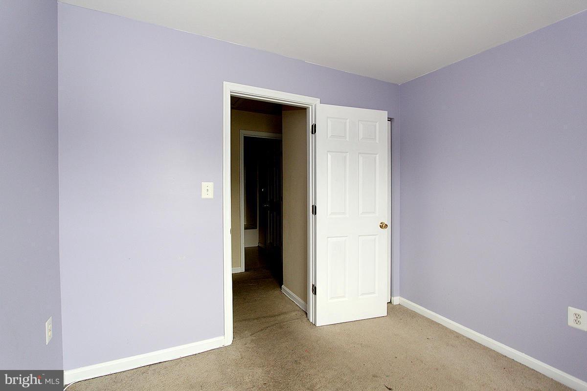 5529 Shallow River Road Clinton, MD 20735 - Photo 22 of 30 Bedroom