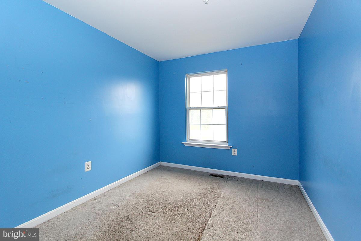 5529 Shallow River Road Clinton, MD 20735 - Photo 24 of 30 Bedroom