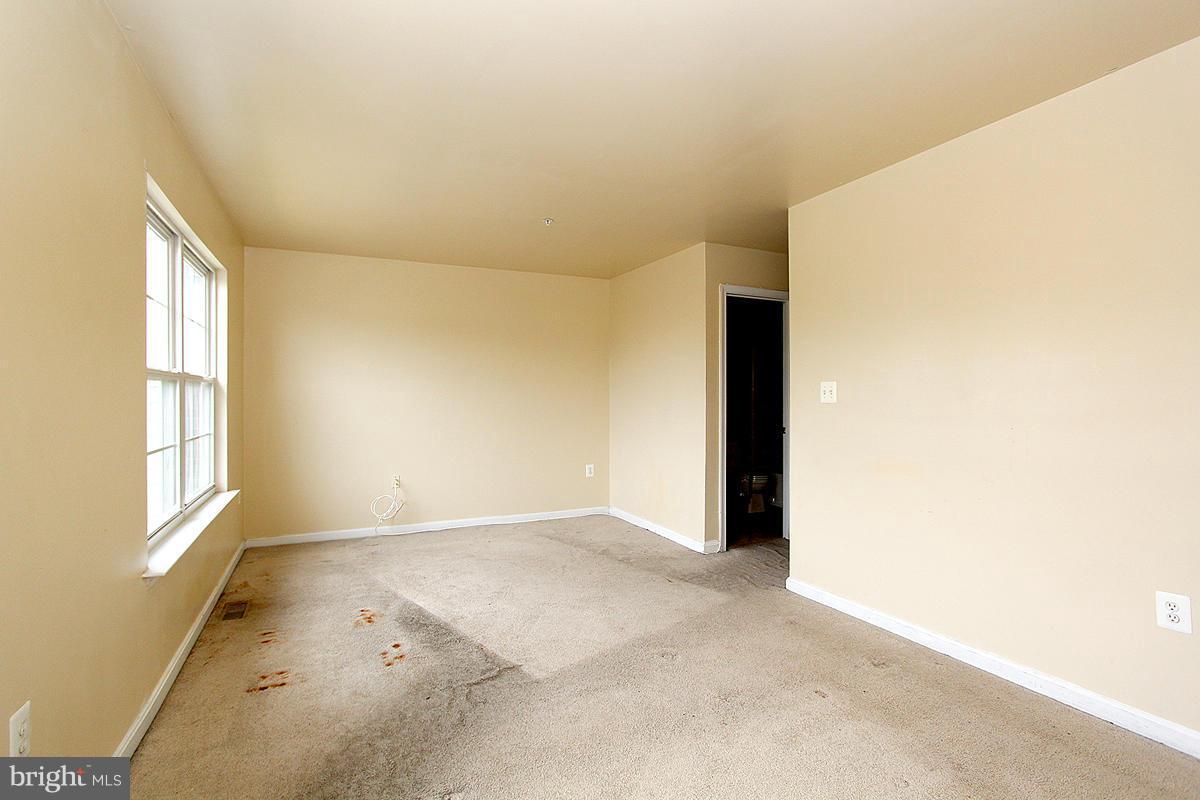 5529 Shallow River Road Clinton, MD 20735 - Photo 27 of 30 Bedroom (Master)