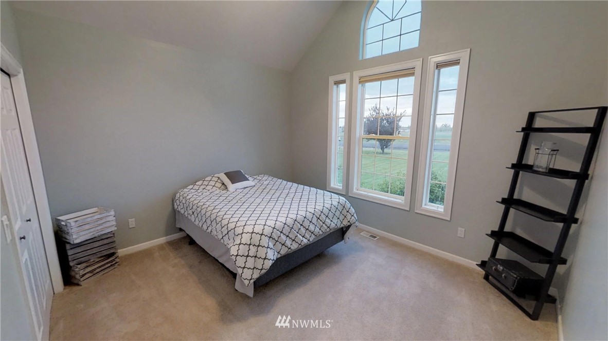 8118 2.4 Road Northeast Moses Lake, WA 98837 - Photo 14 of 25 Gallery Image 14