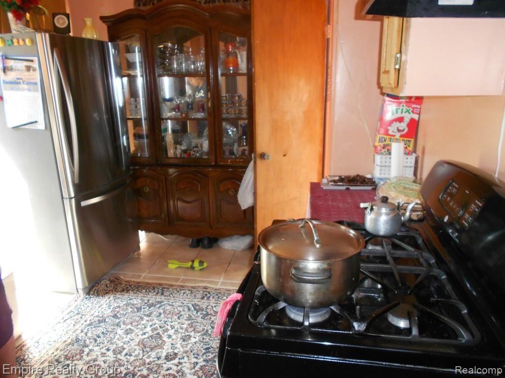 6355 Rutherford Street Detroit, MI 48228 - Photo 7 of 15 6355 rutherford 001.jpg