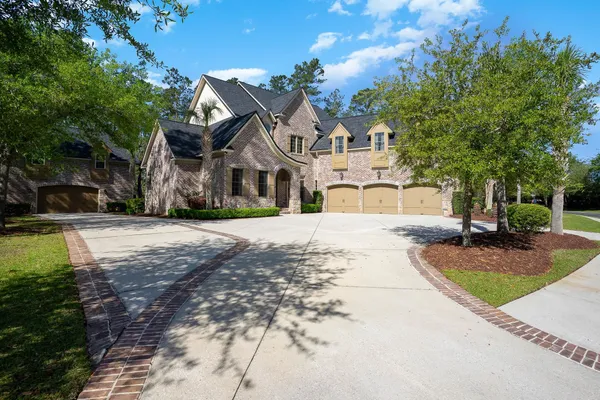 $1,500,000 | 529 Nautilus Drive, Murrells Inlet, SC 29576