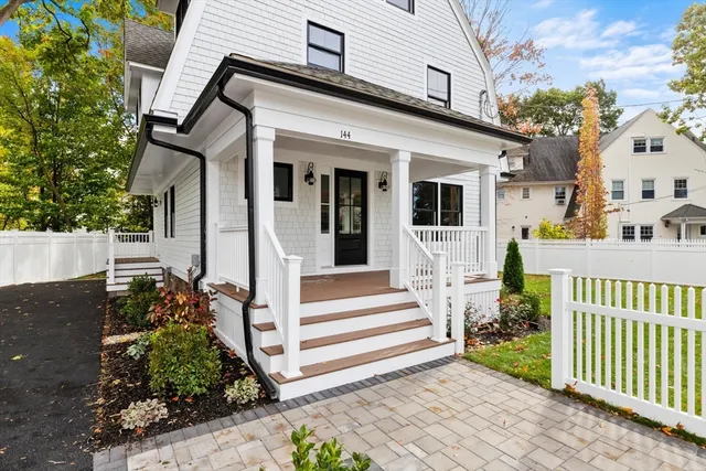 $1,649,000 | 144 Dexter Avenue, Watertown, MA 02472