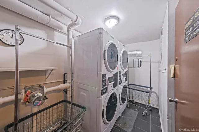 $485,000 | 403 East 87th Street, Unit 3B | Upper East Side