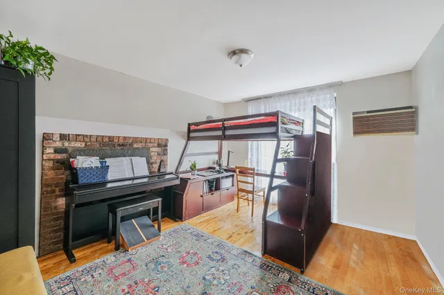 $485,000 | 403 East 87th Street, Unit 3B | Upper East Side