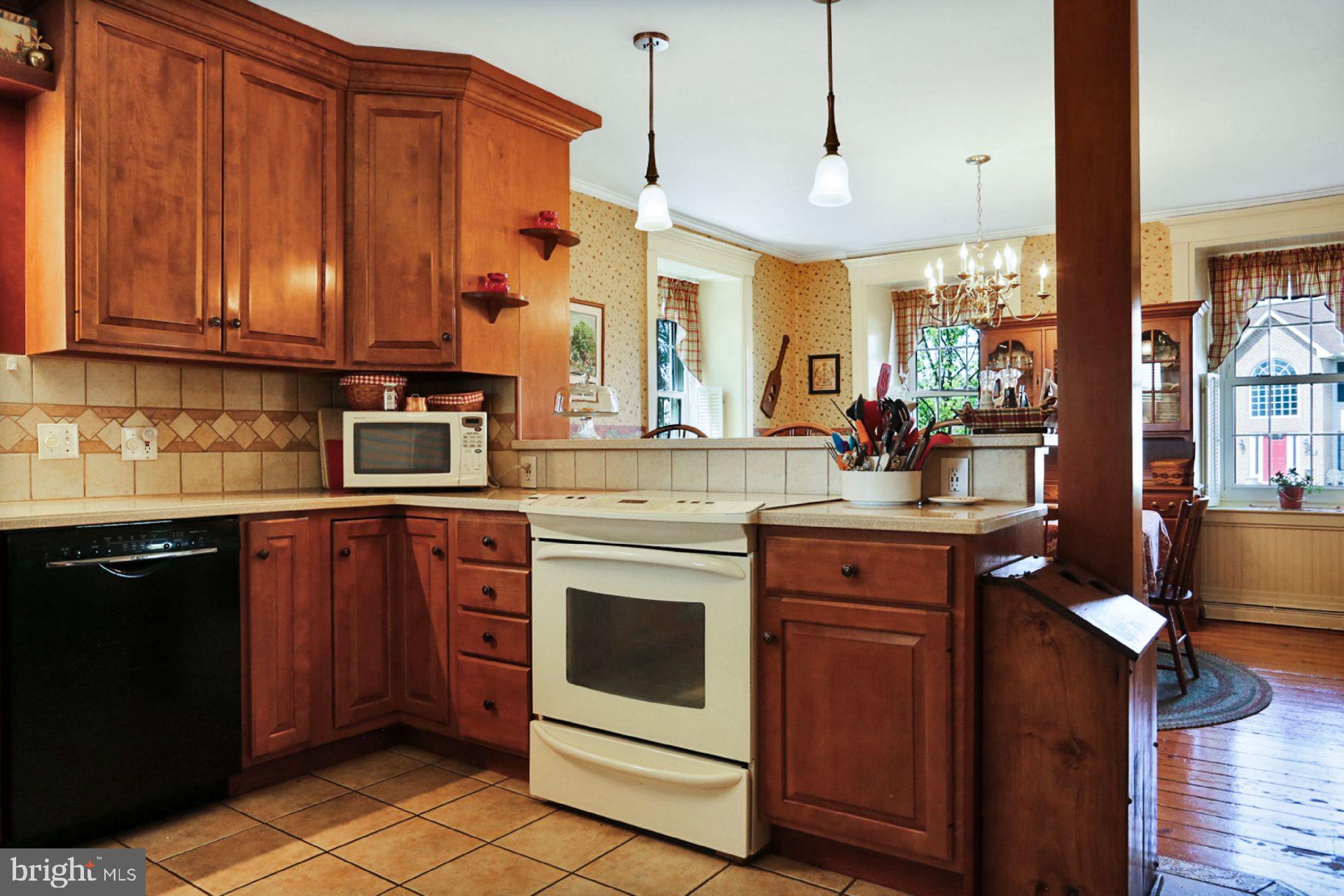 379 Martins Road Reading, PA 19608 - Photo 14 of 53