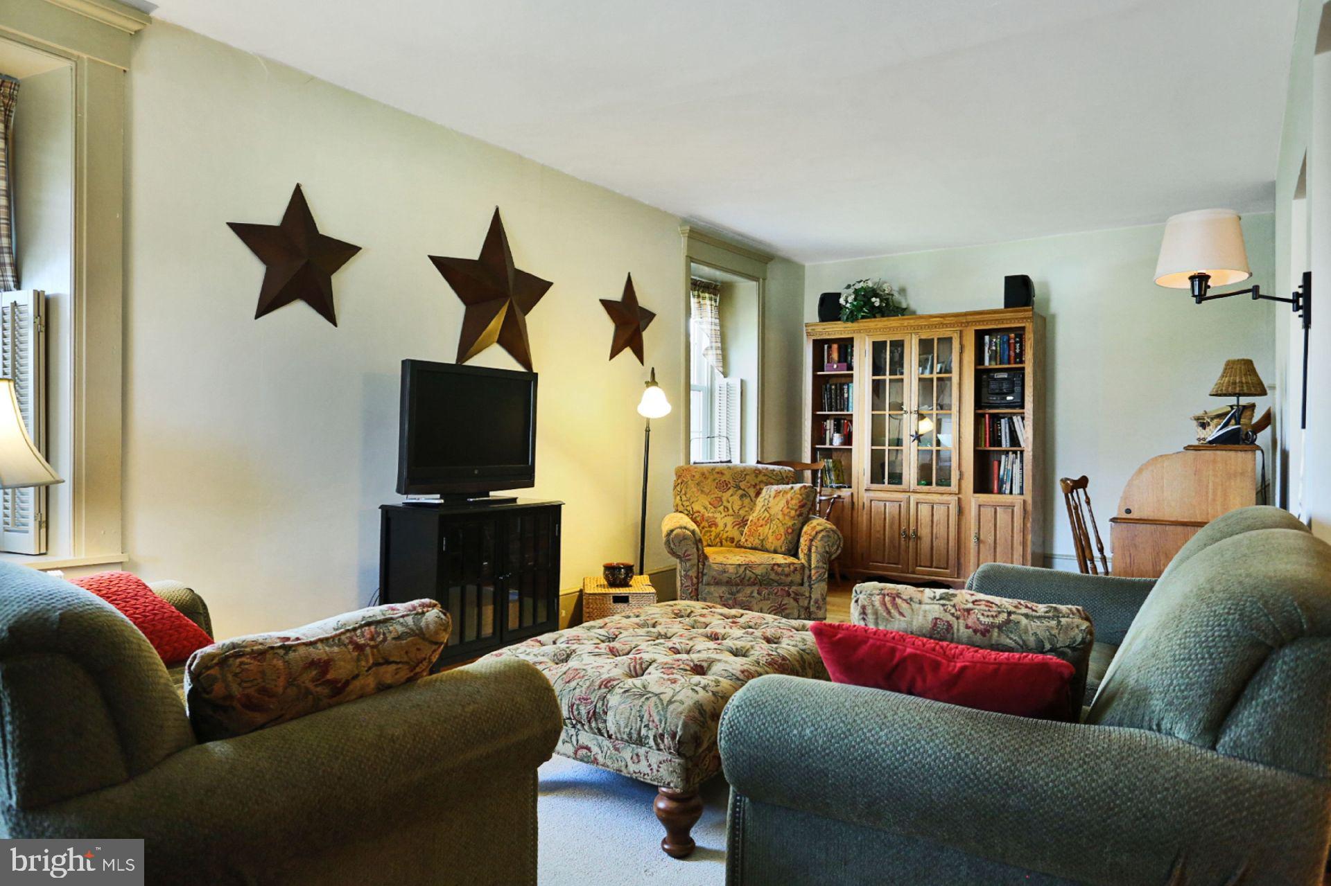 379 Martins Road Reading, PA 19608 - Photo 16 of 53