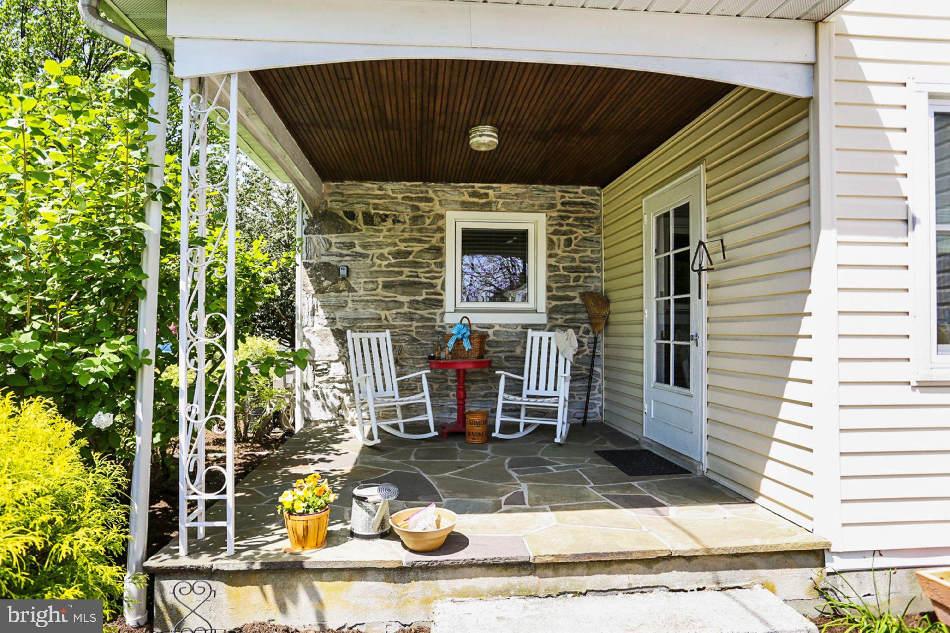 379 Martins Road Reading, PA 19608 - Photo 6 of 53