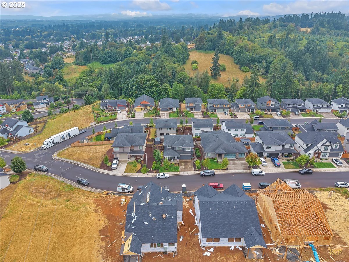 35560 Valley View Drive St. Helens, OR 97051 - Photo 13 of 47 a view of a city