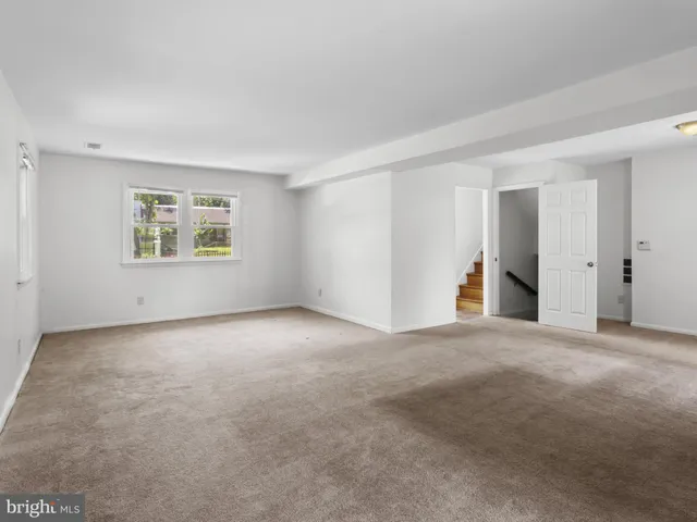 $489,999 | 10806 Javins Street, Glenn Dale, MD 20769