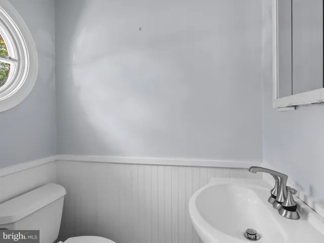 $489,999 | 10806 Javins Street, Glenn Dale, MD 20769