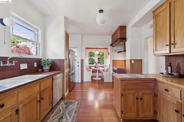 $1,375,000 | 938 San Benito Road, Berkeley, CA 94707
