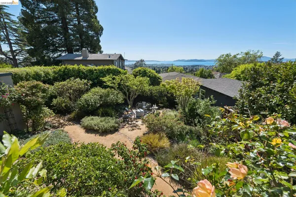$1,375,000 | 938 San Benito Road, Berkeley, CA 94707